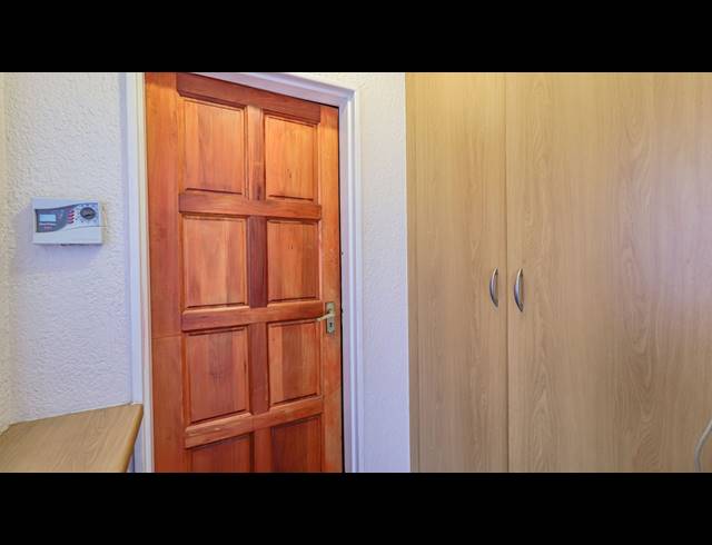 3 BEDROOM HOUSE FOR SALE IN MONTGOMERY PARK